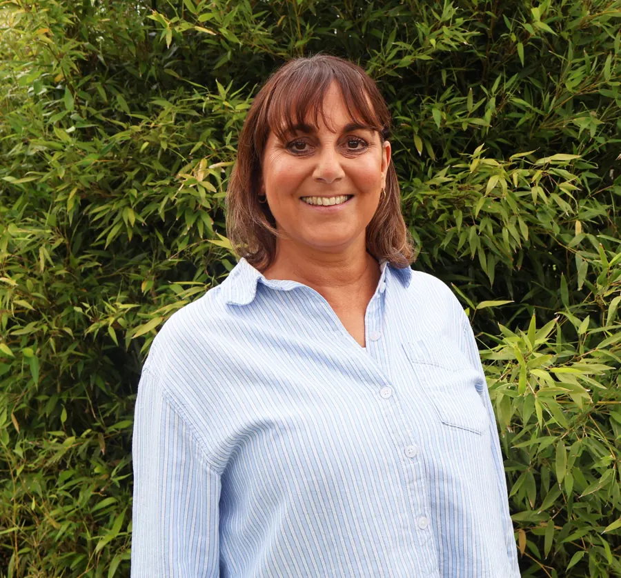 Les Gratton, Nursery Manager